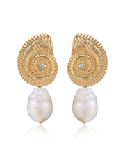 Ettika: Nautilus Shell Freshwater Pearl Earrings (E4846.PRL.G)